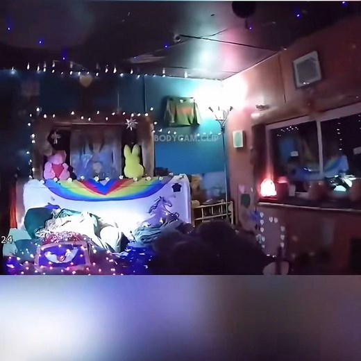 Bodycam Footage Reveals Moment Police Discover Mother God Cult Leader Amy Carlson’s Remains Seconds before everything went wrong… you won’t believe what the officer did. Watch the full video in the comments below 👇 | Chasing the Truth