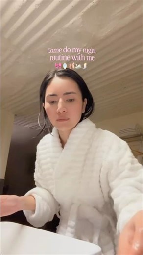 Mini nighttime routine 🪞🧖🏻‍♀️🫧🧴