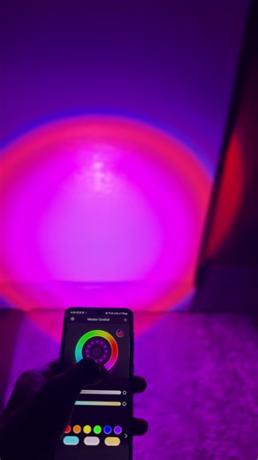 🔥 One of the sleekest lights out there? The Sunset Lamp no debate! ✨ With app control a remote, you’re always in charge. 🌈 Pick from many colors to match your every mood. Trust me, this thing doesn’t just light up your room it revolutionizes your whole vibe. Perfect for cozy nights, Netflix sessions, or that golden-hour selfie 🌅📸 Once you get one, you’ll wonder how you ever lived without it. OFFER 2499 only!!! #sunsetlamp #sunsetvibes #sunsetlover #ledlights #smartlights #ledlightskenya #ken
