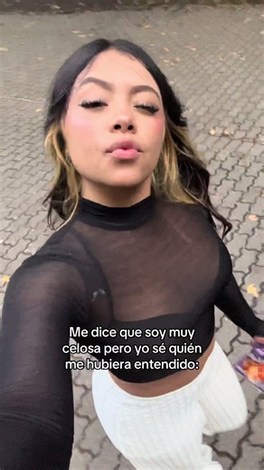 Entendiendo la Celosía en las Relaciones Amorosas