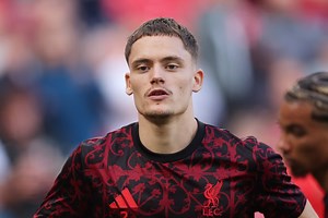 Florian Wirtz slammed for 'awful' moment during Liverpool vs Arsenal as Gary Neville shares verdict