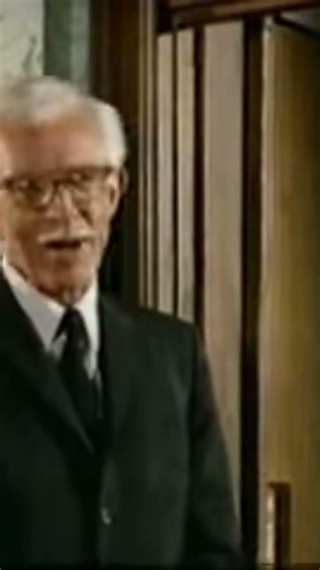 The joker discovers the batpoles #batman1966 #batman #adamwest #joker #robin #shortvideo