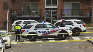 3 DC police officers shot while serving arrest warrant