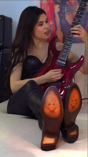 Linkin Park Inspired Guitar Solo by Larissa Liveir