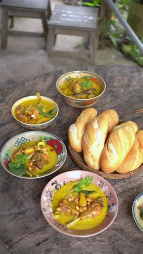 Cà ri gà nấu với chuối sáp Đậm đà hương vị Miền Tây luôn nhe #ChuyenNhaUtTinh #cuocsongoque #cari #amthucmientay