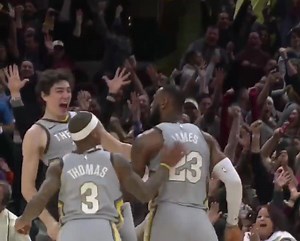 ‪The NBA Play of the Year goes to ... ‬ | SportsCenter