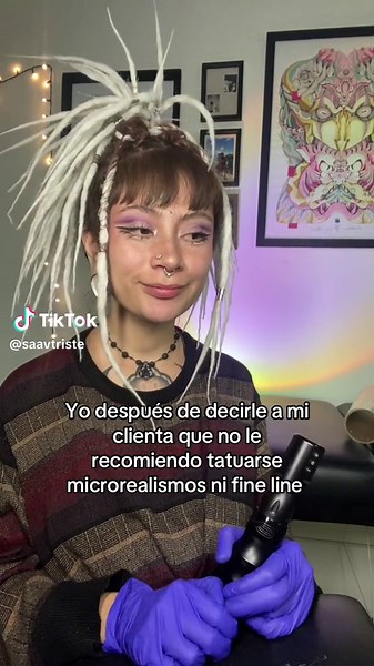 Tatuajes coloridos y reflexiones en el arte del tattoo