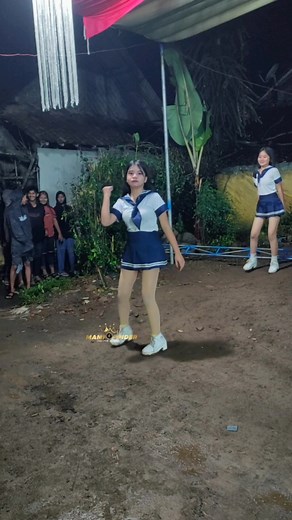 Yesi goyang aduhai | Mami Spiider