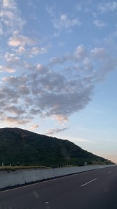 Amaneciendo en carretera. #Denver #Tours #Durango #American #Charter #Bus #Autobus #Volvo #9800 #DD #Viaje #Travel #JuevesDeMamalones #video #busvideo | Top Bus