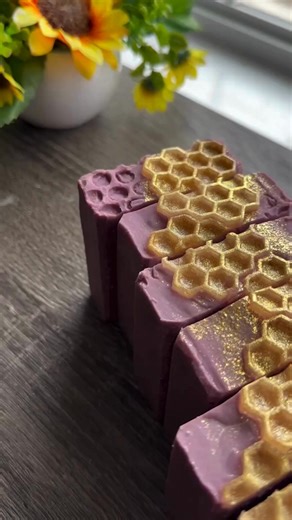 Velvet Nectar is soft, elegant, and absolutely swoon-worthy ✨ Shop now: https://bberry.studio/VelvetNectar-NEW Michelle from BombShell Creations Soapery brought our new Velvet Nectar Fragrance Oil to life with this stunning soap design. This refined scent opens with fresh apple blossom and blooms into a delicate floral heart of peony, gardenia, and violet, then settles into a warm, grounded base of vanilla bean, sandalwood, and velvet musk. #BrambleOn | Bramble Berry