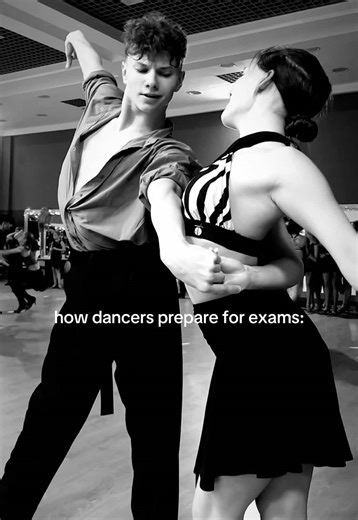 How Dancers Prepare for Exams in Ballroom Dancing