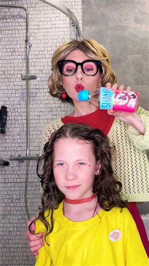 Lice Alert! 🪳 What to Do When You Discover These Little Intruders! 🚨✨