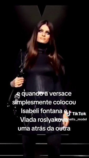 #isabelifontana e #vladaroslyakova para #Versace 2006 #models #fyp #fashion