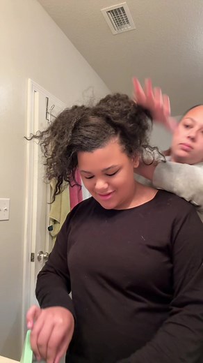 She looks so cute with her hair like this! #mom #moms #momlife #kid #kids
