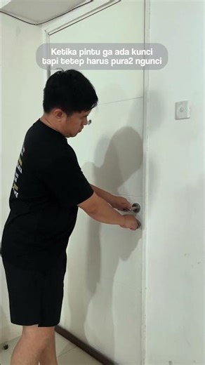 Smart door lock technology#pov #property #smartdoor #lock #meme
