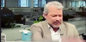 #Detroit: We’ve got the video footage of former WDIV Local 4 News Anchor and ‘Live In The D’ Host Jason Carr allegedly talking about his former co-worker Evrod Cassimy. Video Courtesy of: Charlie LeDuff and No BS News Hour with Charlie LeDuff | Ty's Take Today