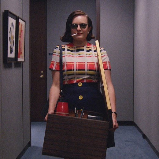 Elisabeth Moss on Her Mad Men Meme: I'm Proud Peggy Walks Has Taken on a Life of Its Own
