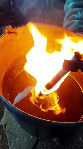 Forging a Super Strong Round Chisel — Oil Quench Fire 🔥