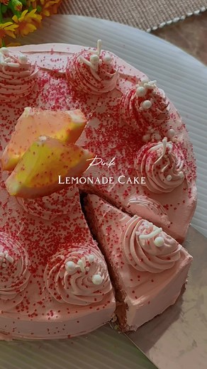Delicious Pink Lemonade Cake Recipe for Summer
