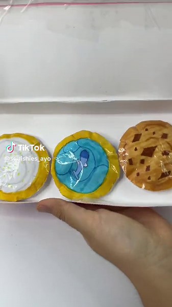 Crumbl Cookies de Squishy: ¡Tutorial para Crear tu Propia Caja! 🍪