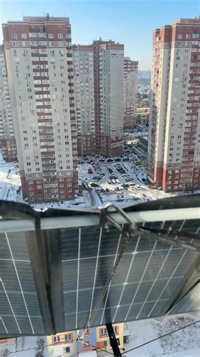 Energy collapse. January 31, 2026, Kyiv. EcoFlow Delta 3 + solar panel 220W. Solar generation winter