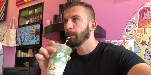 How did CBD oil become a $1 billion industry?