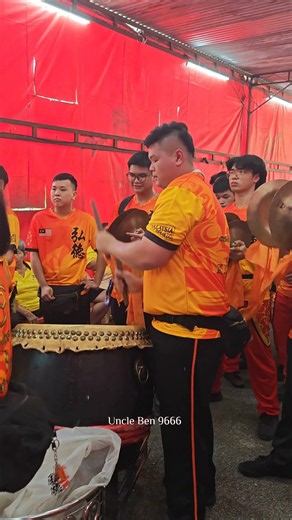 Dragon and Lion Dance & Deities procession #吉隆坡十五碑城隍廟濟公壇