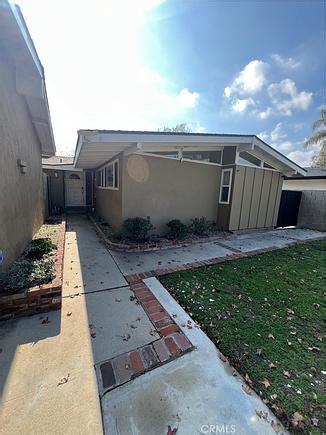 19918 Acre St, Northridge, CA 91324 | Estately 🧡 | MLS# SR26018492