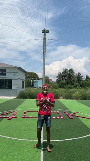 Lần đầu tiên quay toàn cảnh sân bóng của Lực Evisu