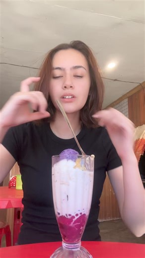 243K views · 7K reactions | Sign na nimo ni para mag kaon og Halo-halo襤襤 Nami kaayo mag kaon kay init ang panahon﫶 #fyp #trend #foodvlog #indayfatima #fatimaangprobinsyana | Inday Fatima Vlogs | Facebook