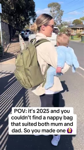 Stylish Unisex Nappy Bag for Modern Parents