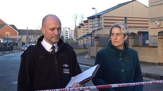 Possibility shooting in Hackney was 'gang-linked', says Met Police