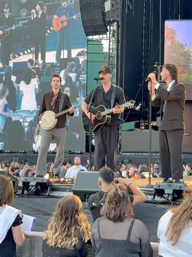 Ruston Kelly on Reels