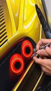 Naturally aspirated V8 gated manual = 🏁🎶 Ferrari F355 Acrylics on 18”x24” Canvas *Sold* #ferrari #f355 #90s #sportscar #art | Pinstripe Chris