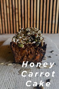 In less than a month, we’re launching our Bees and Honey Handbook! To give you a sneak peek, we’ll be sharing 3 recipes from the book. Next up: Honeyed Carrot Cake! This reinvented carrot cake swaps refined sugar for dried fruit and features a sweet, sticky honey glaze. It’s much healthier than a traditional carrot cake and perfect for an little treat. WHAT YOU’LL NEED (Serves 8): 2 large eggs 200g natural or Greek-style yoghurt 100ml olive oil, plus extra to grease the tin 150g pitted dates Zes