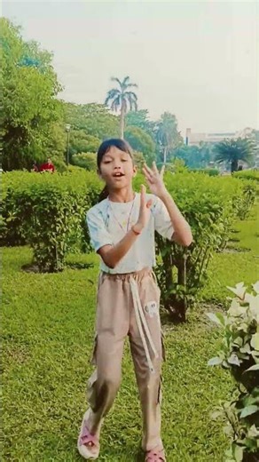 Practice dance by Dimple #viraldance #ytshorts #musicstyle #cutebabydance #dimple #dance