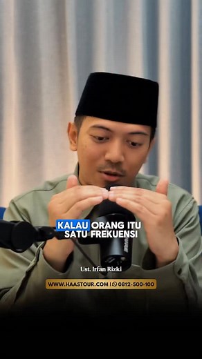 Irfan Rizki, M.Ag on Instagram: "Capek hati? Lagi banyak pikiran? Atau pengen ngerasa tenang? Tenang, kamu nggak sendiri. *Ebook ini hadir untuk menemanimu:* *“Doa-Doa untuk Jiwa yang Ingin Bahagia”* • Format PDF — 130 halaman • Ditulis oleh Ustadz Irfan Rizki Haas • Doa-doa dari Al-Qur’an & Sunnah • Bahasa ringan, menyentuh, dan menenangkan • ⁠Sangat Layak untuk dibaca ketika Wukuf di Padang Arofah *Harga Hanya Rp19.000* (PASTIKAN EMAIL SUDAH BENAR ya.. karena ebook akan dikirim ke Email) ☺️😊