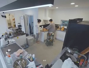 Jungkook cooking Suyuk is very husband coded🥰 | Purple Noona PH