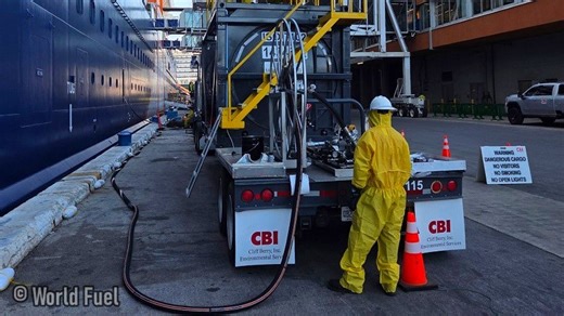 World Fuel and WCCF Launch Methanol Bunkering Network Across U.S. Ports