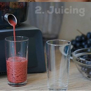 3.1K views · 15 reactions | Is juicing good for you? 磻 The jury is out! Consider all the pros and cons and learn how to juice the best way before you get on the juicing-wagon. What is your favorite green juice detox recipe? Share your thoughts and experiences with us in the comments. Learn more: bit.ly/2FvOSZ4 | Juicing Vegetables | Facebook