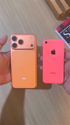 AdiBondTech on Instagram: "iPhone 17 pro max vs iPhone 5c"