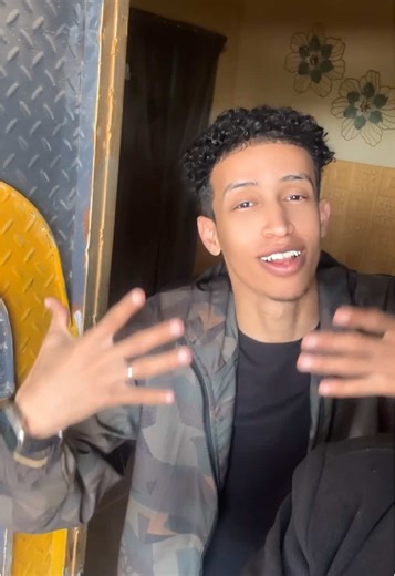 Exploring CapCut's Features with Uuka Rashed