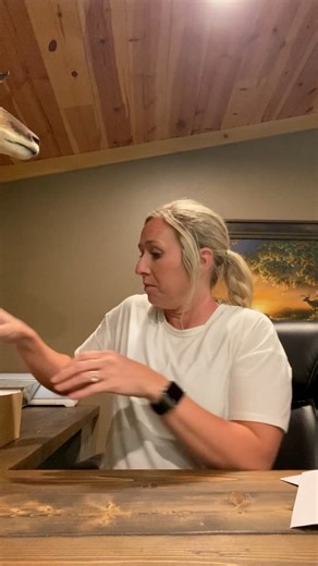 Watch Self sealing envelopes review on Amazon Live