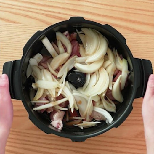 オートクッカー ビストロでつくる親子丼（macaroni監修レシピ）【パナソニック公式】