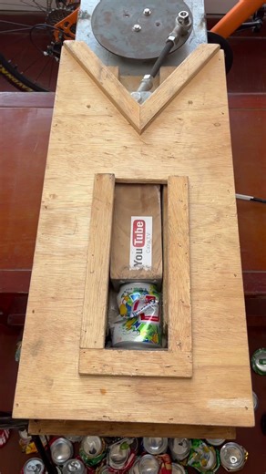 挑战全球压罐吉尼斯 #cancrushin #cancrushing #satisfying #drink”#ASMR#CansTV#云解压#解压#缓解压力#声音疗愈#FallintoShorts