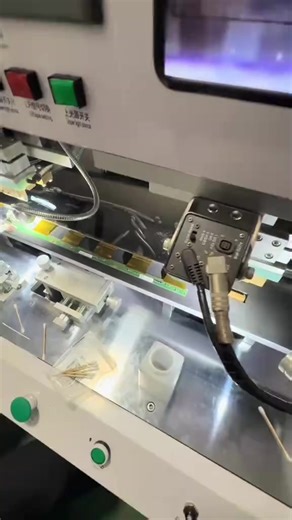 🔧 Professional TV Screen Repair in Dubai 🔧 Broken screen? Lines on display? No picture? We repair LED / OLED / QNED / Mini-LED TVs using advanced repair machines — no guesswork, only expert work! 📍 Dubai City – UAE 🏢 TV Experts UAE ✅ Panel repair & backlight repair ✅ Lines, black screen, flickering issues ✅ Big screens 55” / 65” / 75” & more ✅ Fast, reliable & affordable service 📞 Call or WhatsApp us now ⚡ Same-day service available #TvExpertsUAE #TvRepairDubai #TvRepairInDubai #TvRepairDub