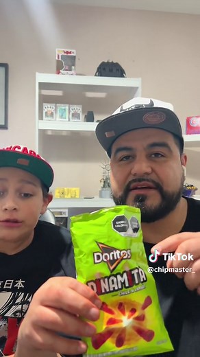PART 2 Doritos Dinamita Chile & Limon Review. Have yall tried these? @ChipMaster