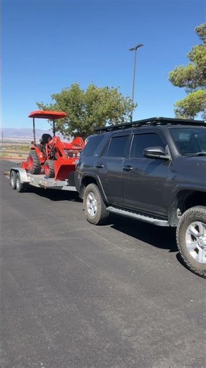Does Your 4Runner Tractor Like This? 😂 #4RunnerTowing