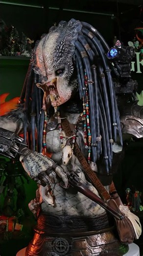 【Worldwide delivery】🔥Wolf Predator Life-Size Bust Aliens vs. Predator: Requiem #figure #predator