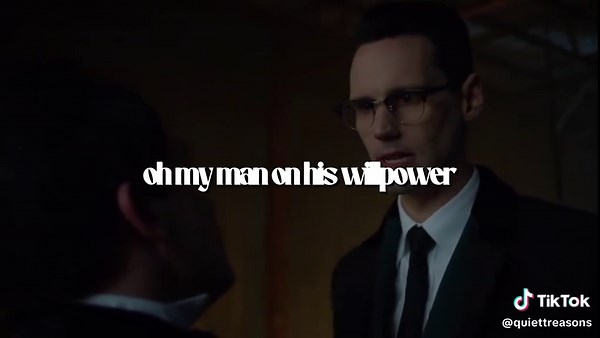 im still here #fyp #oswaldcobblepot #nygmobblepot #ednygmaedit #gothamfox